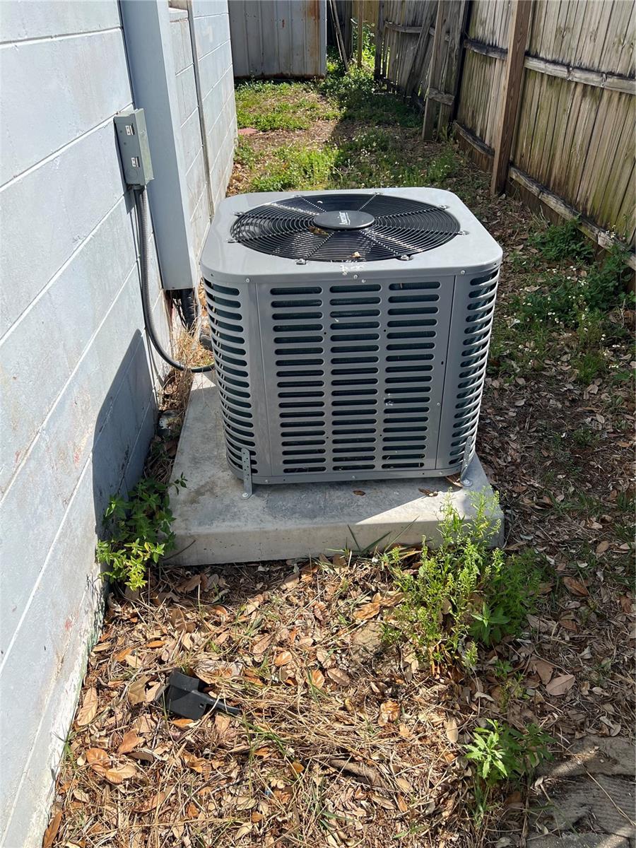 Image 4 of 10 For 5700 65th Avenue N