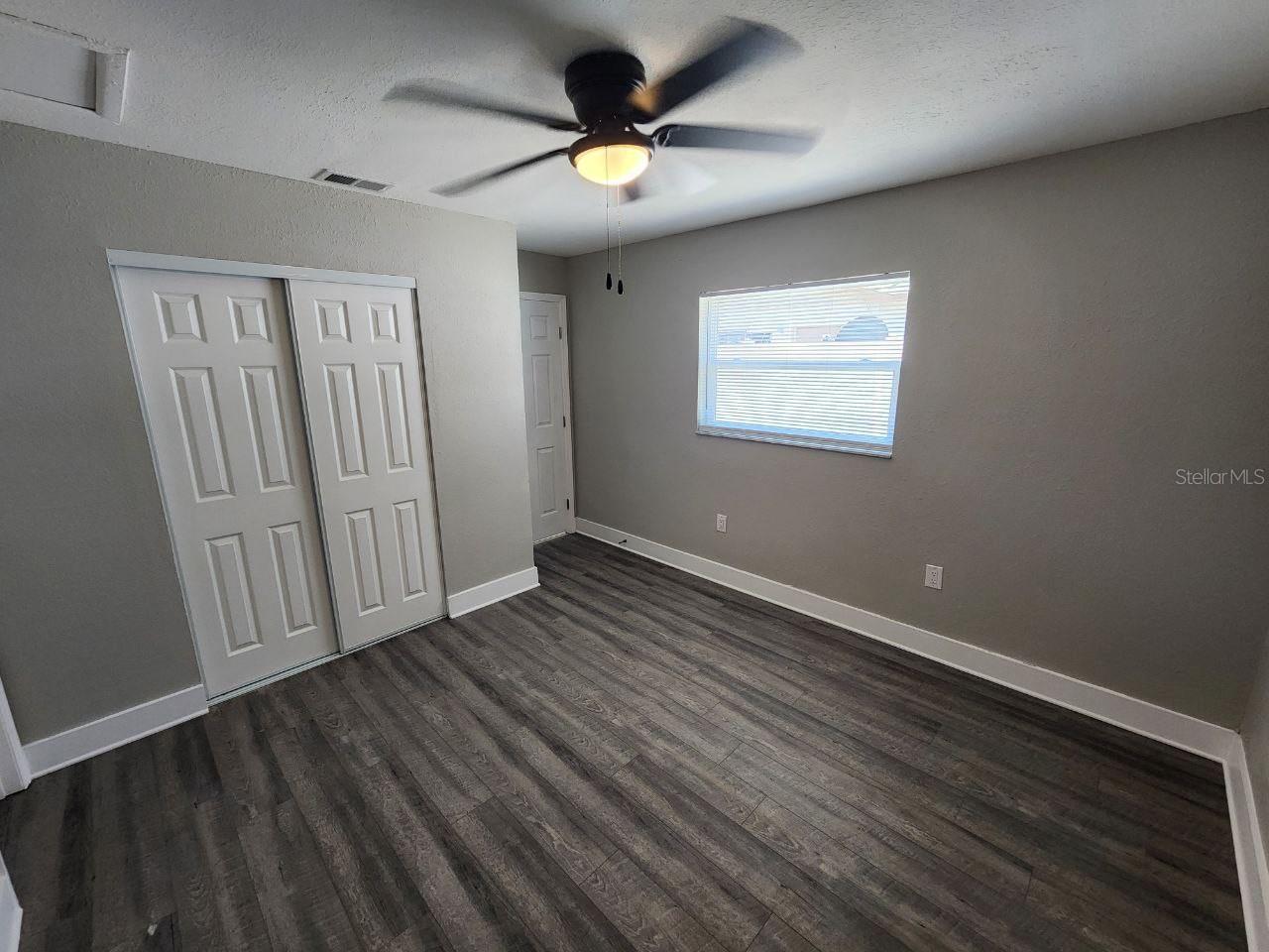 Image 11 of 22 For 1205 62nd Avenue E
