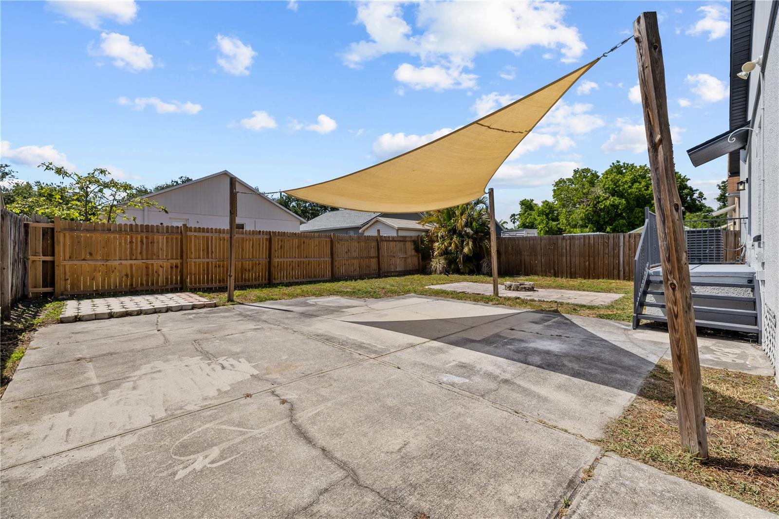 Image 21 of 23 For 7509 West Shore Boulevard