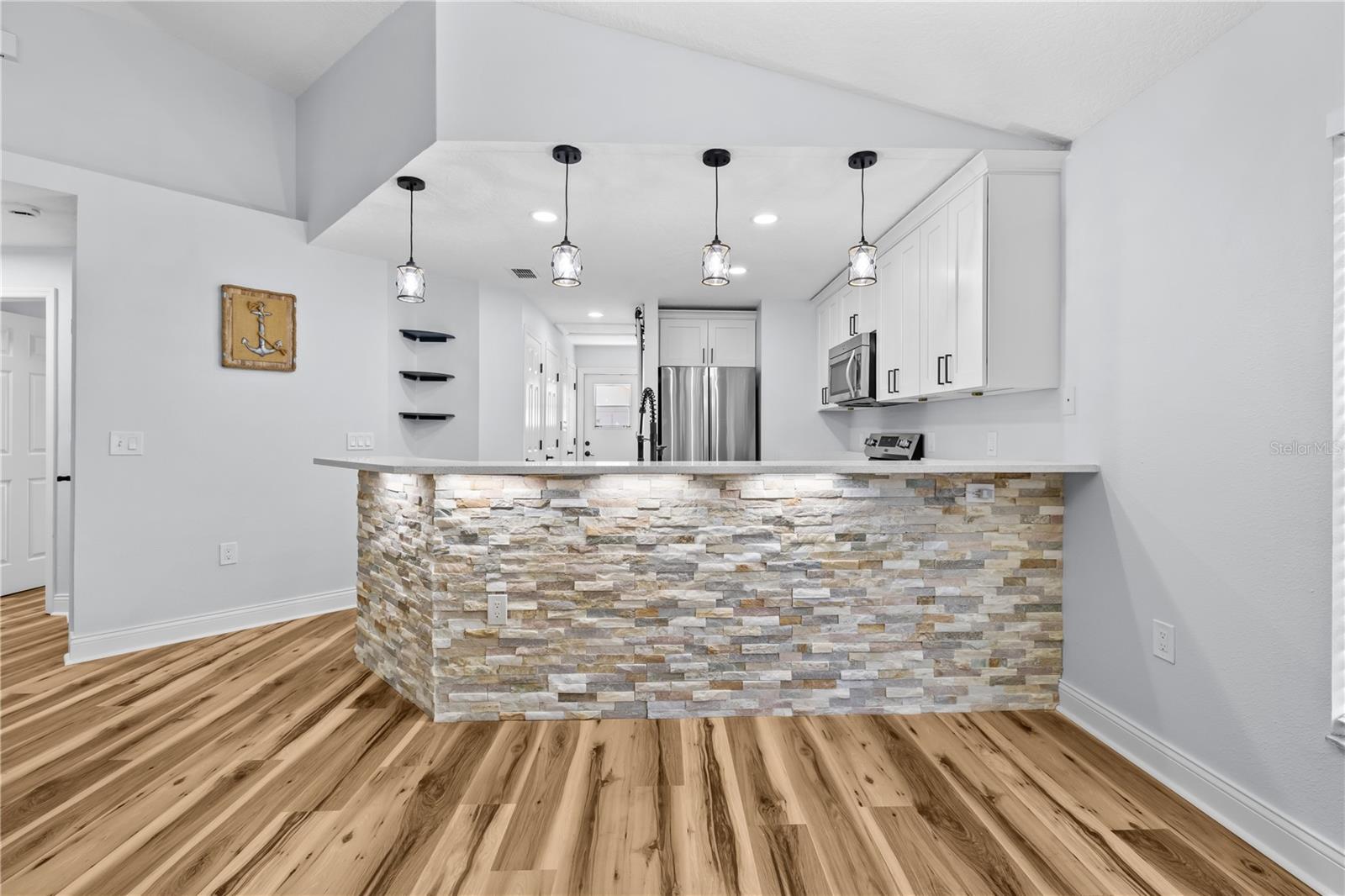 Image 5 of 23 For 7509 West Shore Boulevard