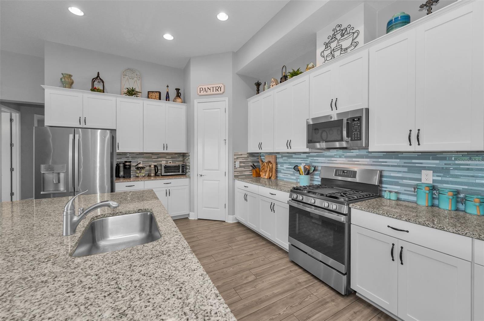 Image 13 of 95 For 8717 Emeraldwood Way