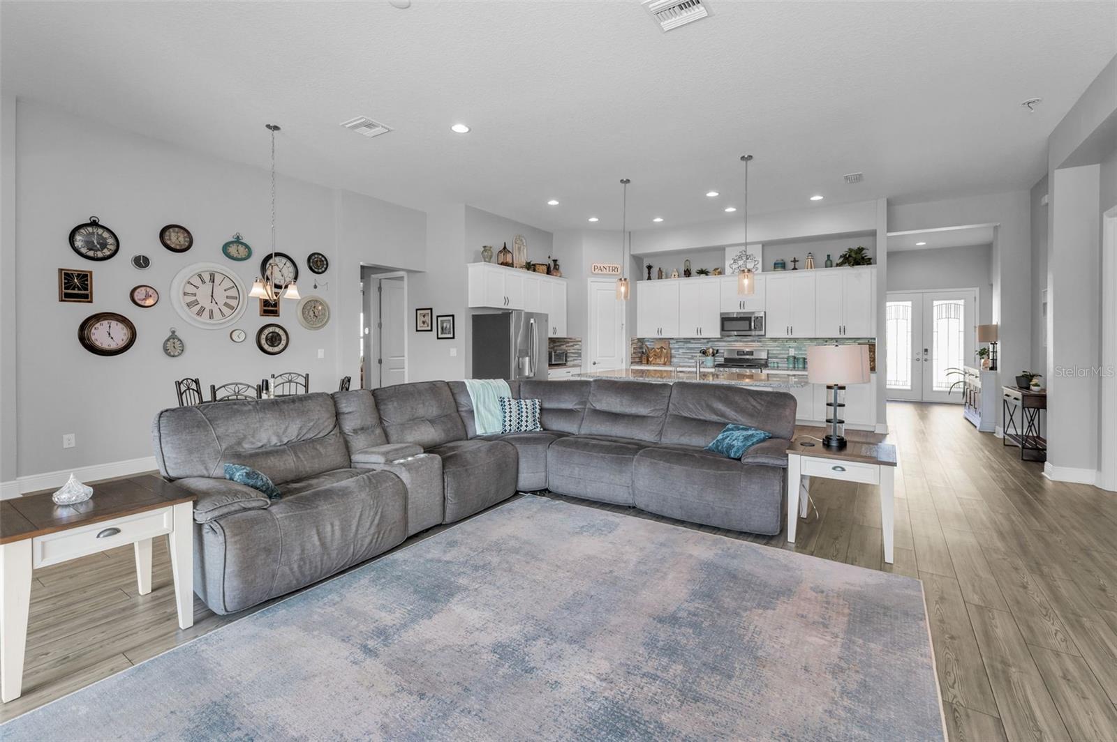 Image 24 of 95 For 8717 Emeraldwood Way
