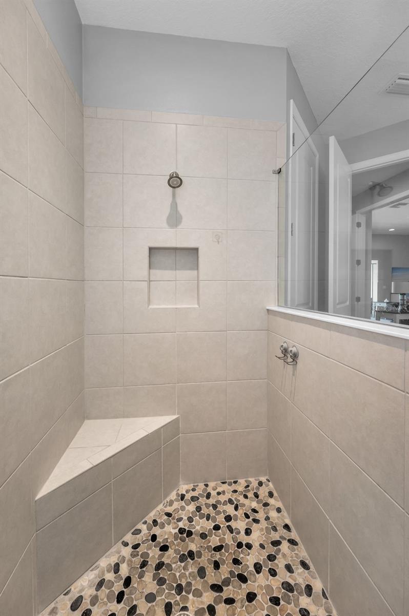Image 31 of 95 For 8717 Emeraldwood Way