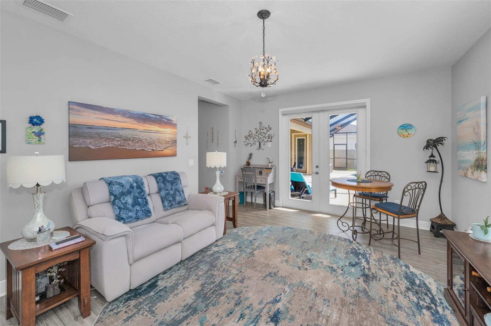 Image 36 of 95 For 8717 Emeraldwood Way
