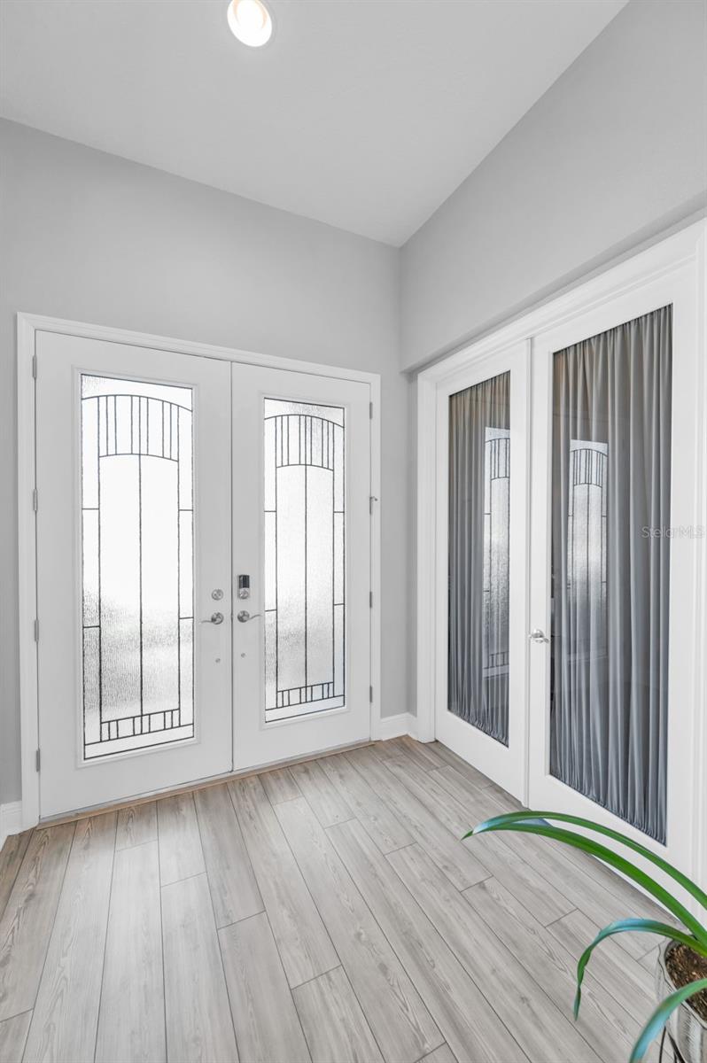 Image 7 of 95 For 8717 Emeraldwood Way
