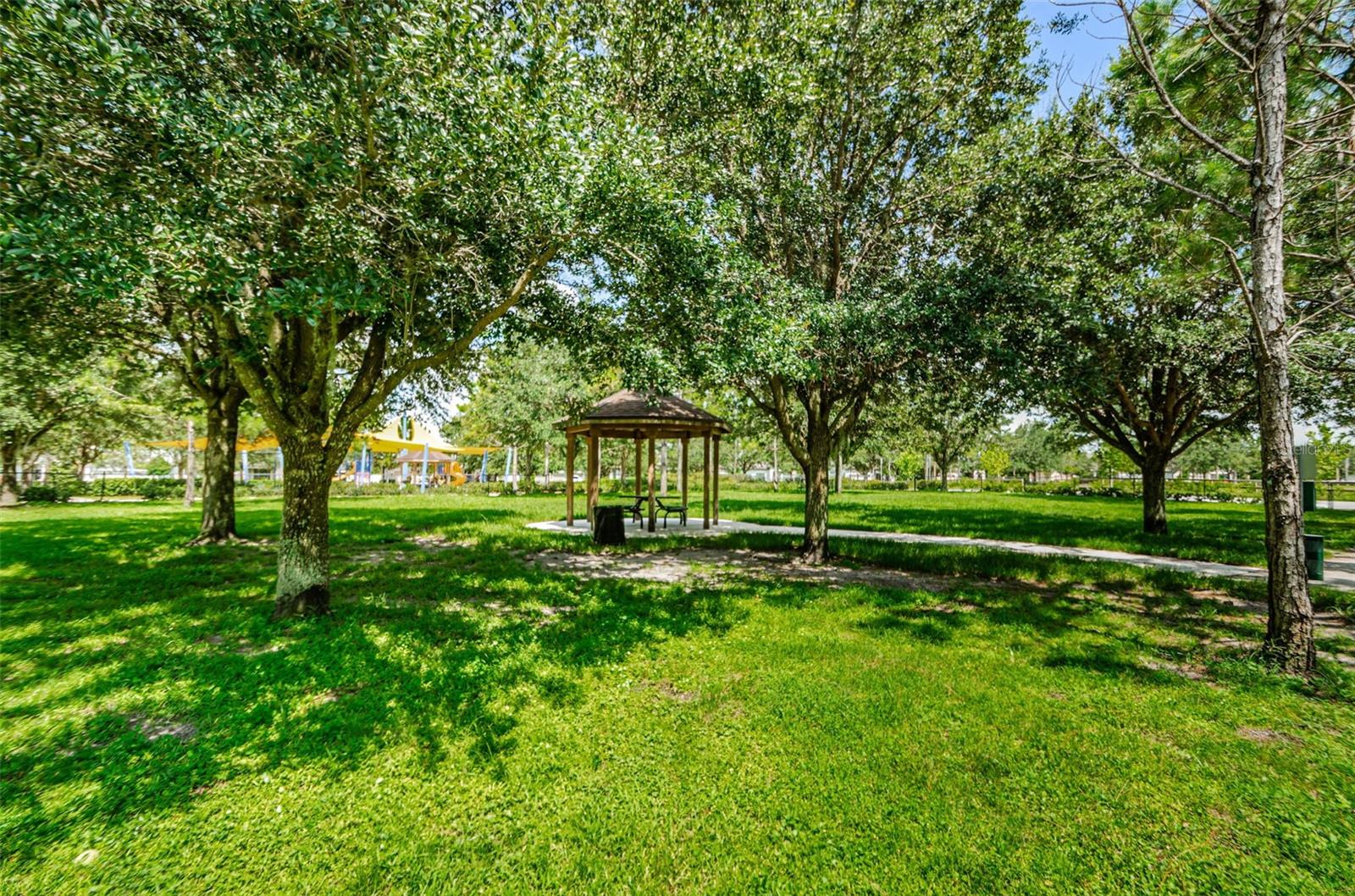 Image 88 of 95 For 8717 Emeraldwood Way