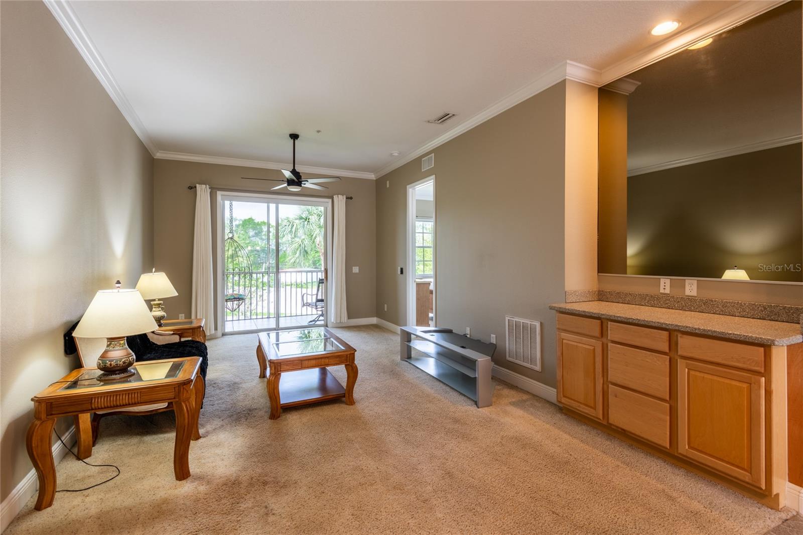 Image 13 of 36 For 21012 Picasso Court 201