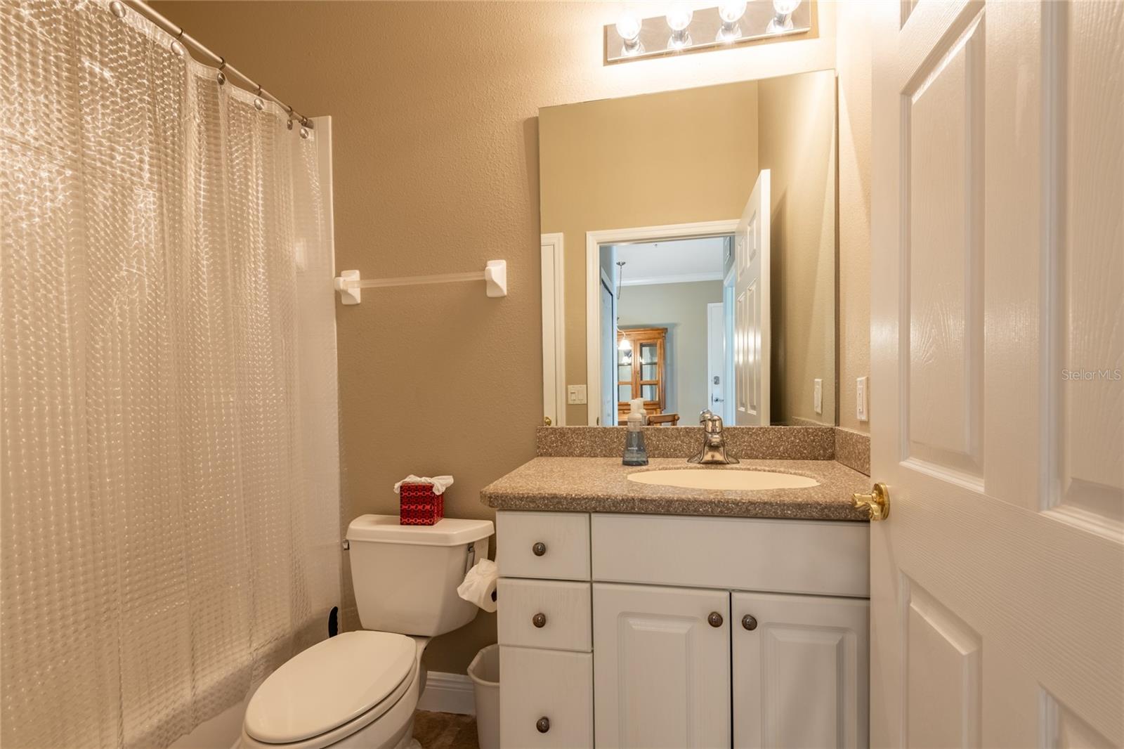 Image 29 of 36 For 21012 Picasso Court 201