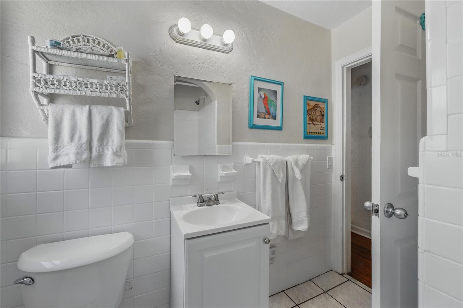 Image 25 of 60 For 2613 Upton Street S