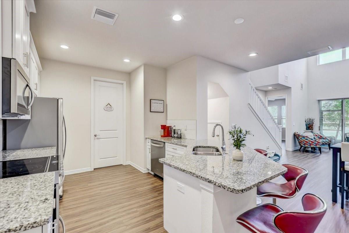 Image 4 of 55 For 1510 Blue Sea Street