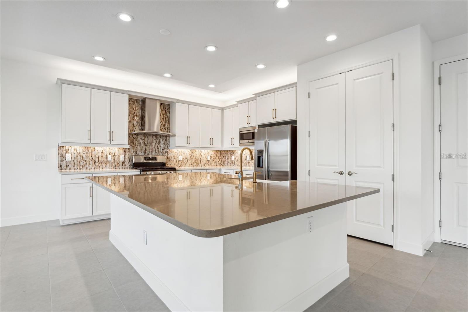 Image 11 of 44 For 3442 Great Banyan Way