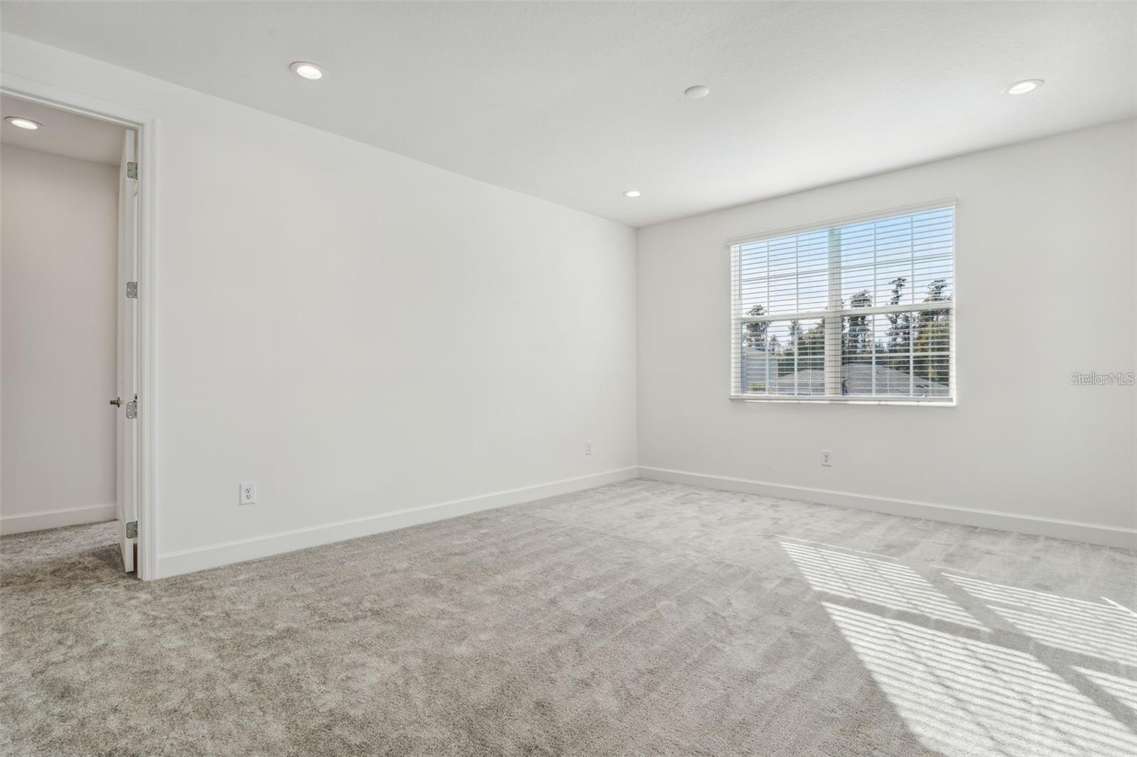 Image 32 of 44 For 3442 Great Banyan Way