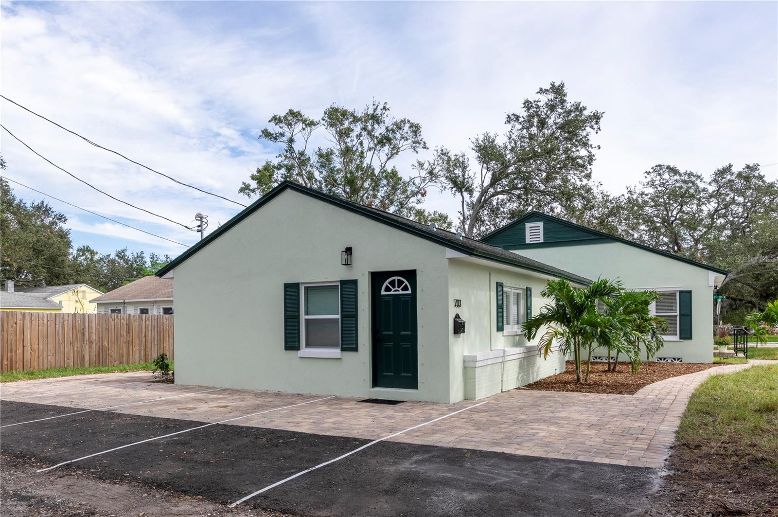 Image 36 of 55 For 701 38th Avenue N