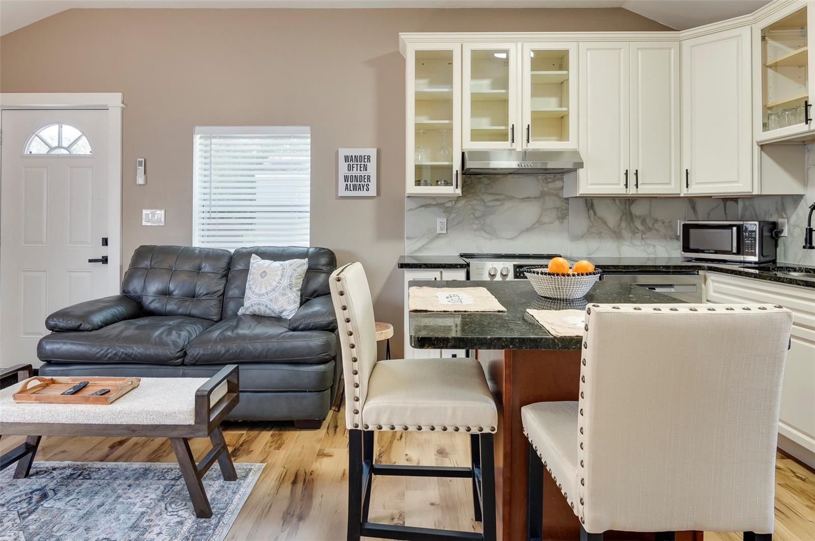 Image 41 of 55 For 701 38th Avenue N