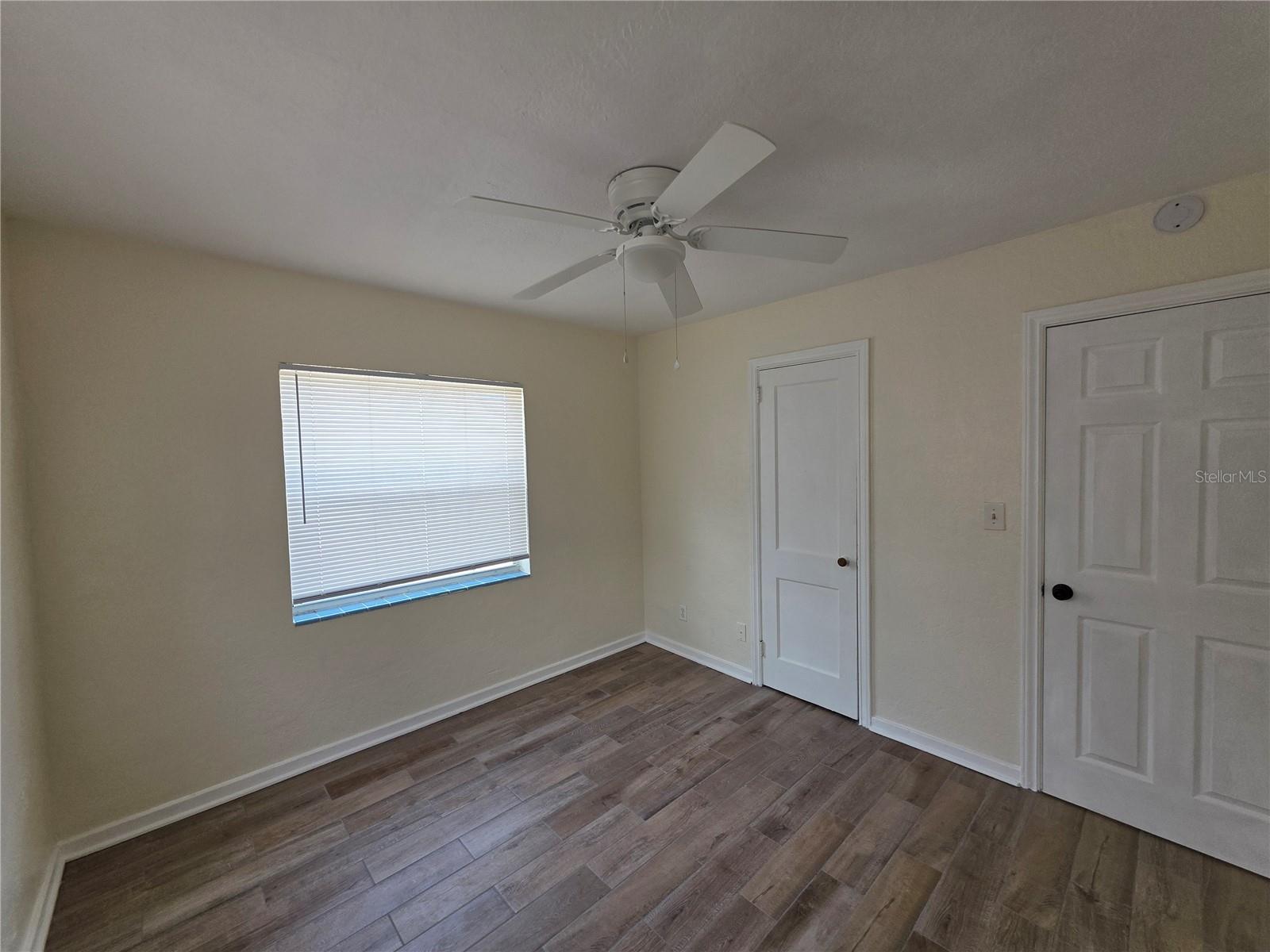 Image 14 of 17 For 718 Paris Avenue S