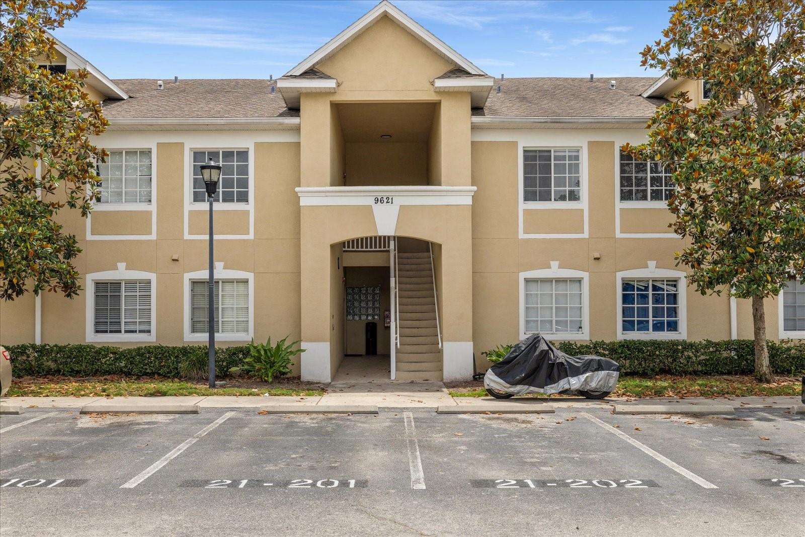 Details for 9621 Lakedale Way  202, RIVERVIEW, FL 33578