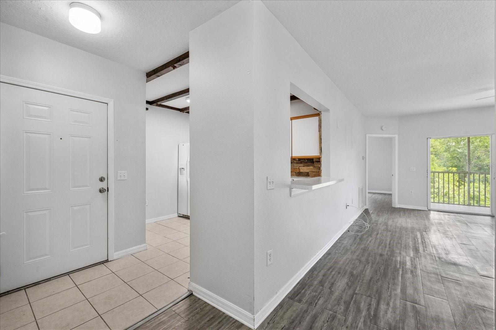 Image 19 of 35 For 9621 Lakedale Way  202