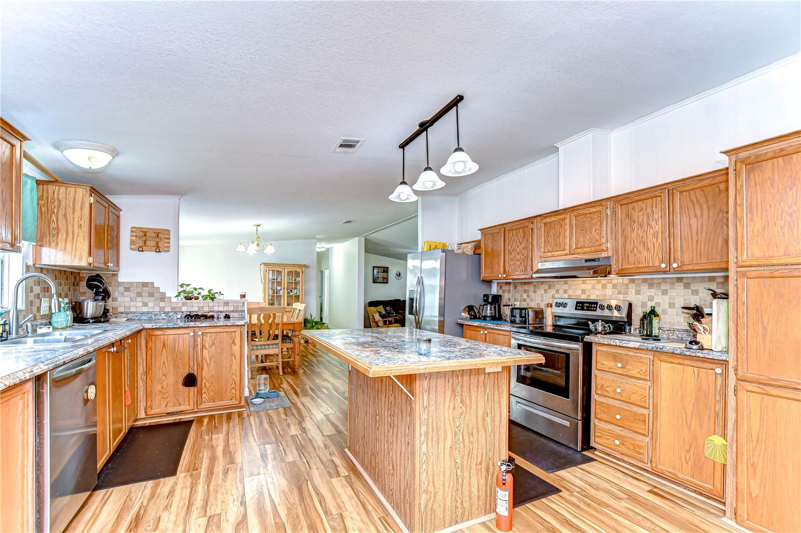 Image 14 of 46 For 3510 Trapnell Road