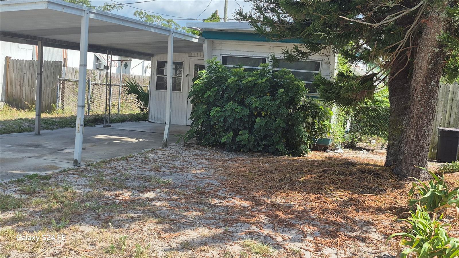 Image 2 of 8 For 7413 Gulf Breeze Circle