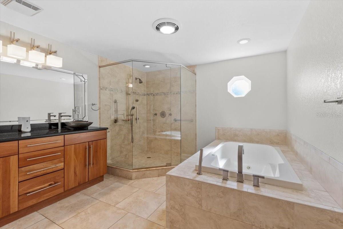 Image 17 of 50 For 4531 44th Street S