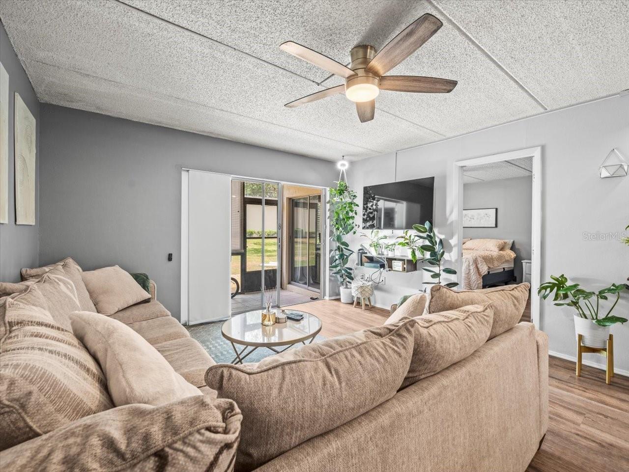 Image 20 of 37 For 129 Cypress Court