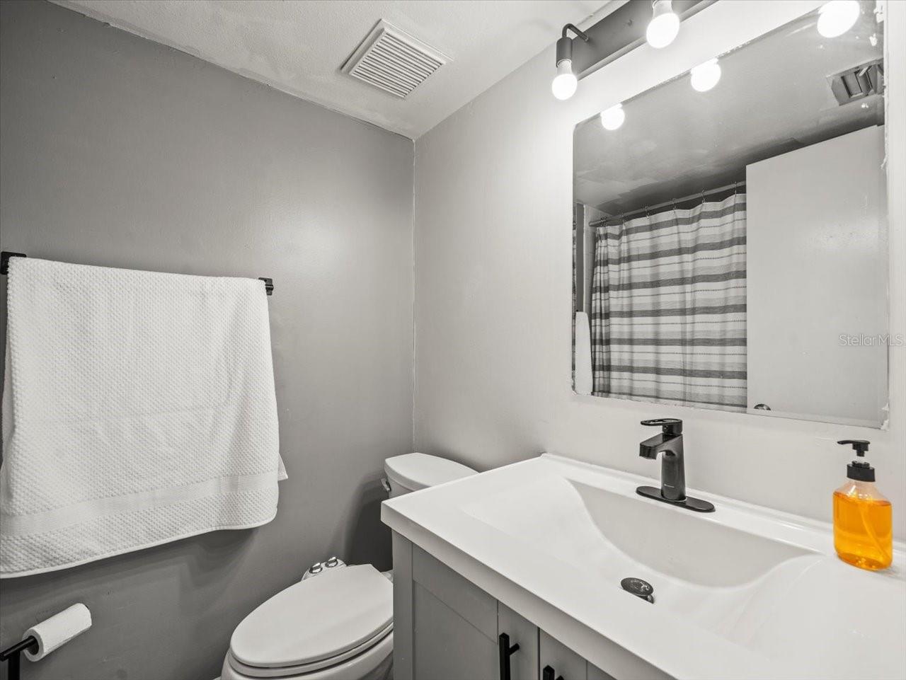 Image 30 of 37 For 129 Cypress Court