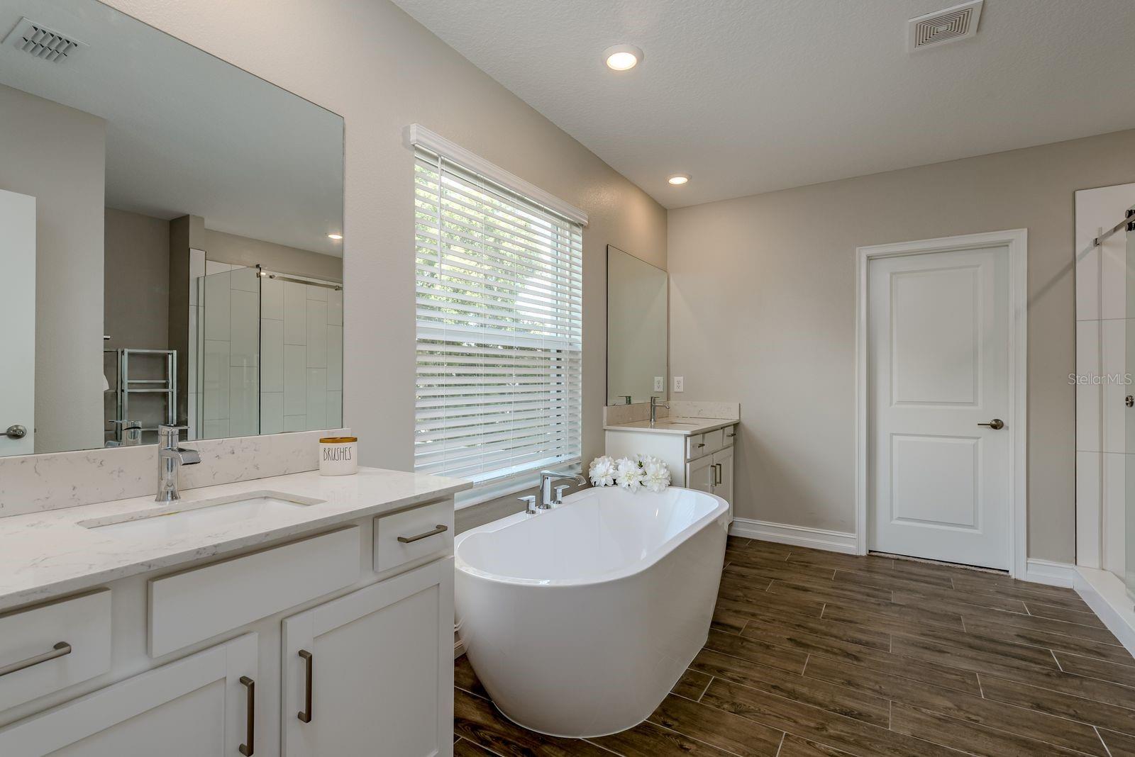 Image 26 of 72 For 21590 Violet Periwinkle Drive