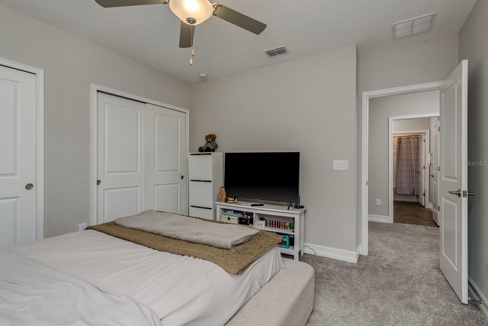 Image 34 of 72 For 21590 Violet Periwinkle Drive