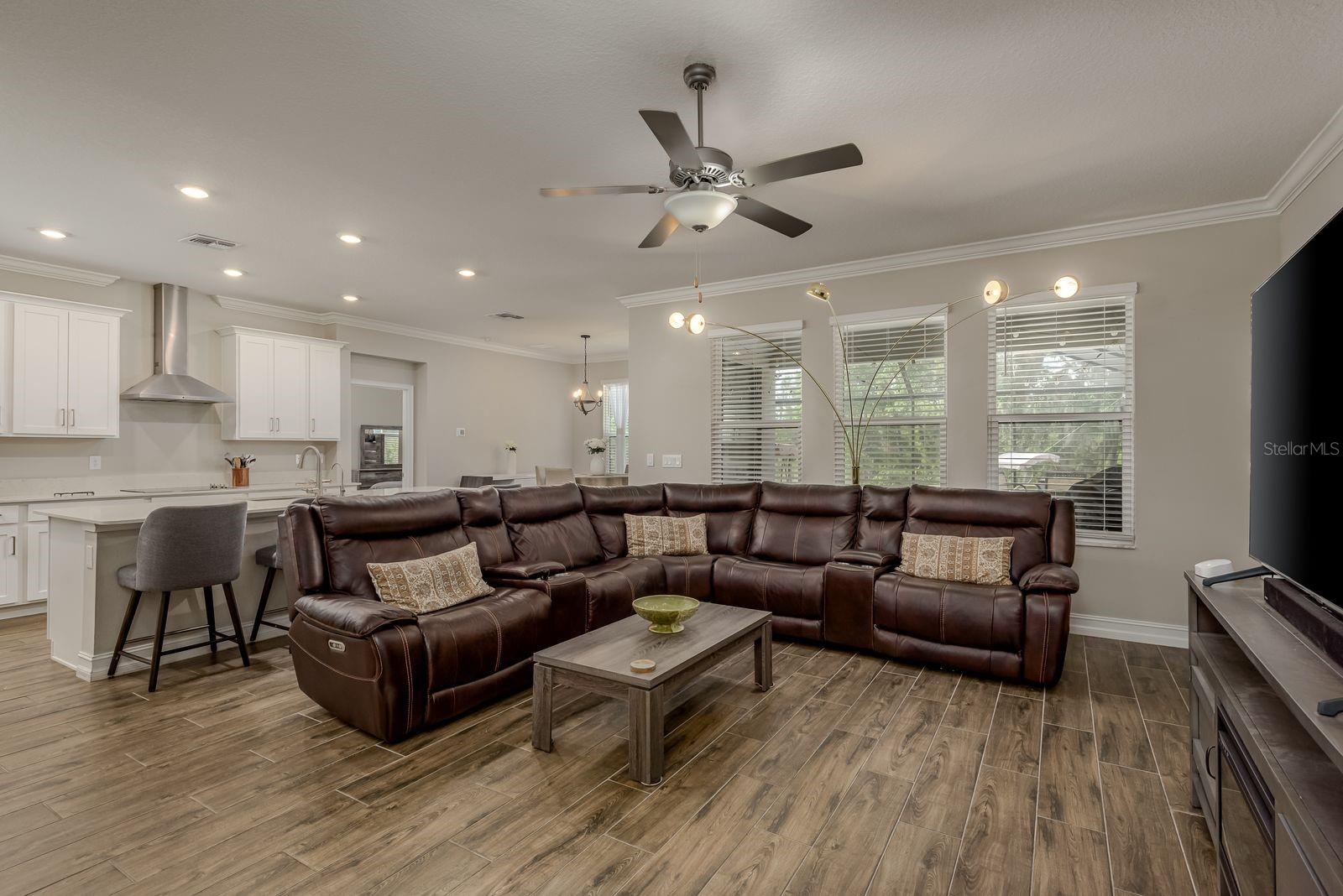Image 9 of 72 For 21590 Violet Periwinkle Drive