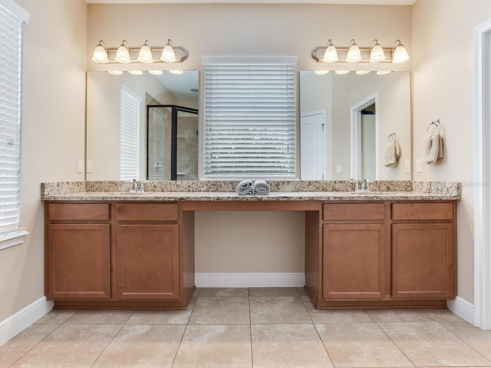 Image 32 of 47 For 5409 Fishhawk Ridge Drive