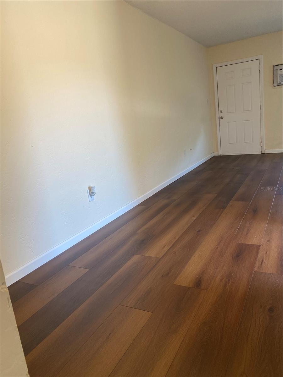 Image 5 of 11 For 3722 28th Street N A