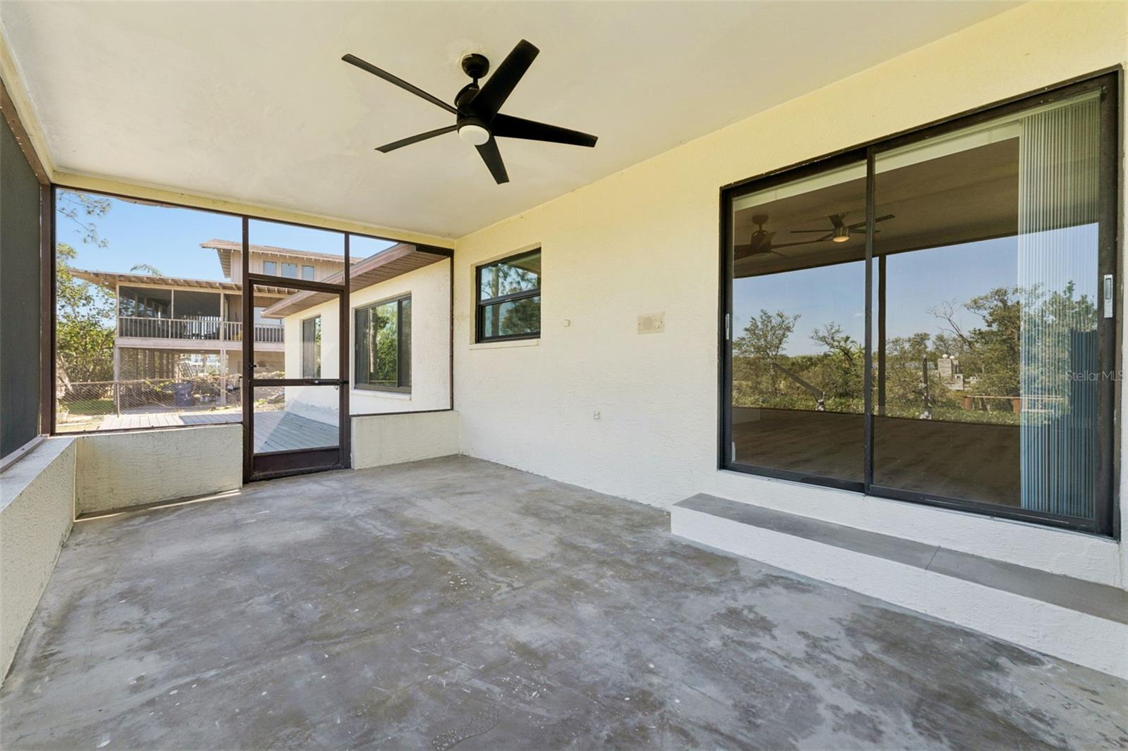 Image 22 of 36 For 3334 Pineview Drive