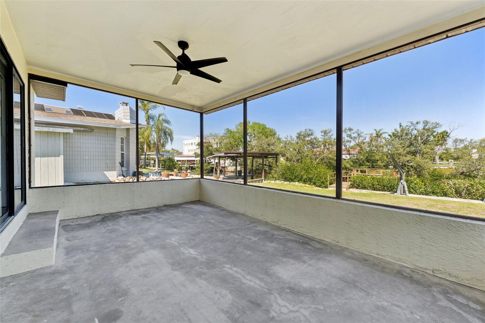 Image 23 of 36 For 3334 Pineview Drive
