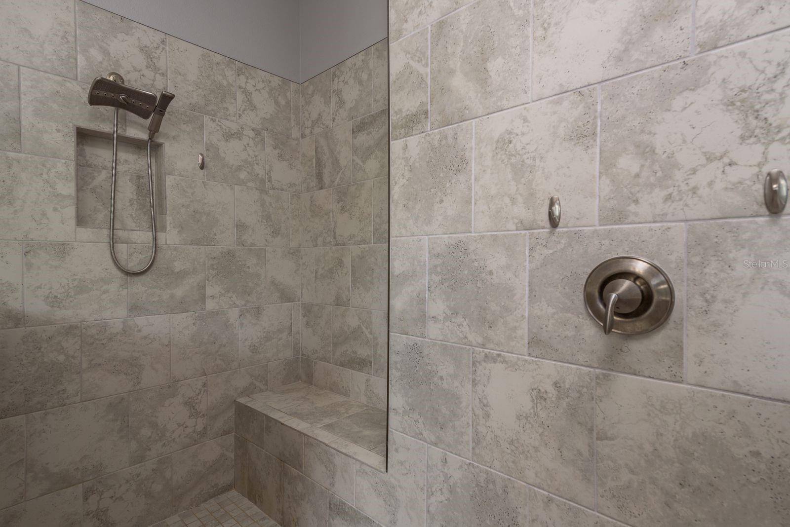 Image 25 of 83 For 10982 Banyan Breeze Boulevard