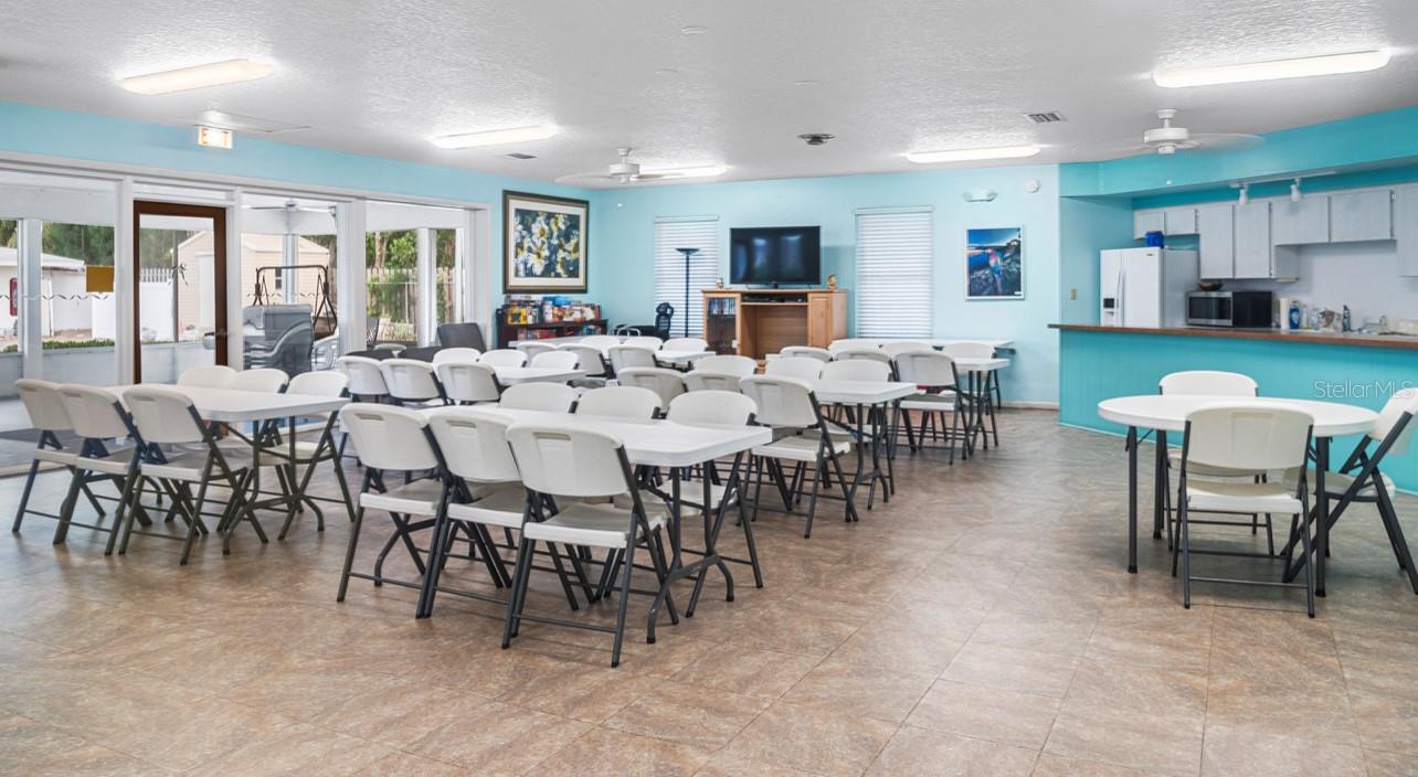 Image 20 of 25 For 12400 Park Boulevard 522