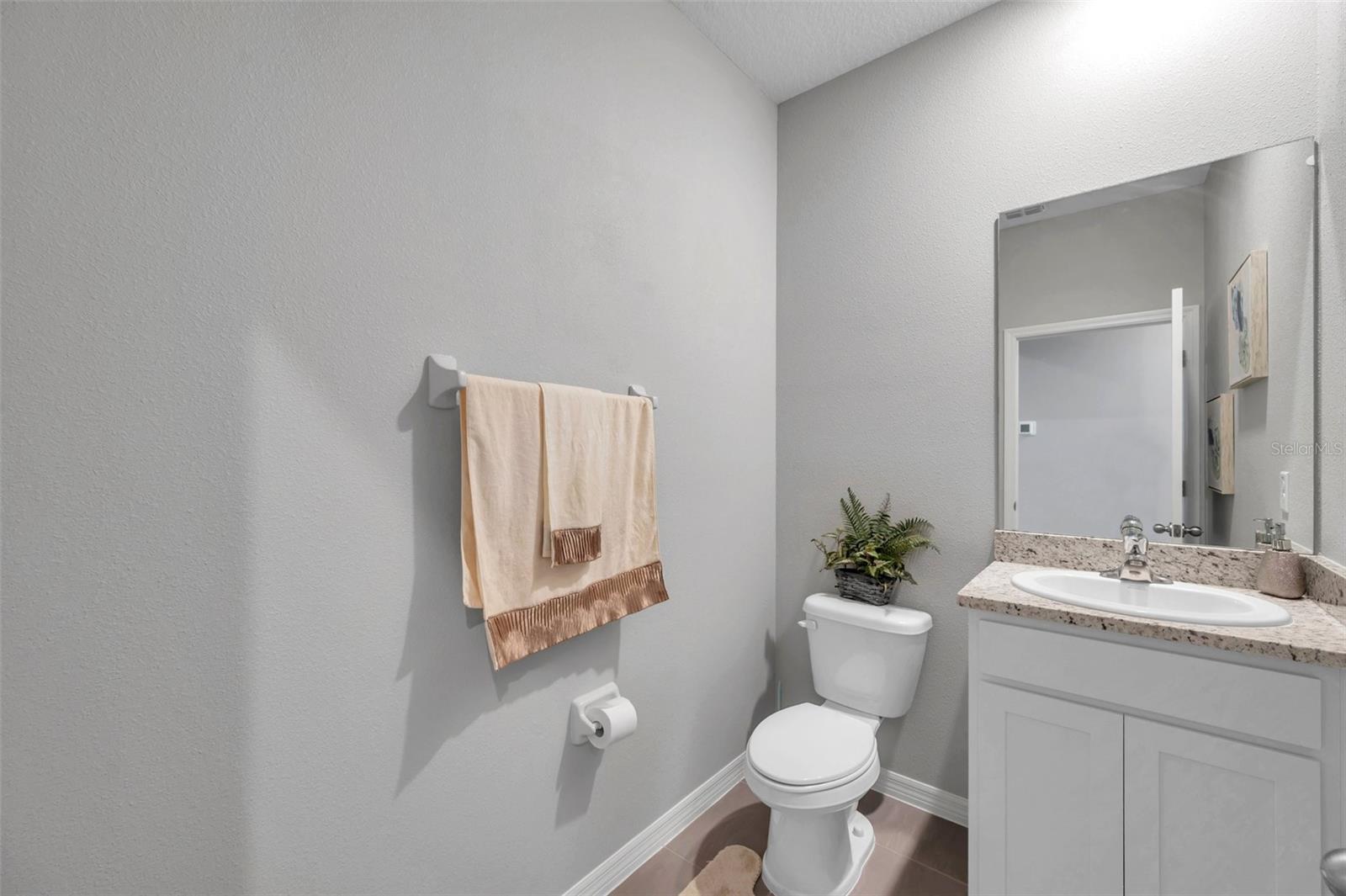 Image 10 of 37 For 12454 Shining Willow Street