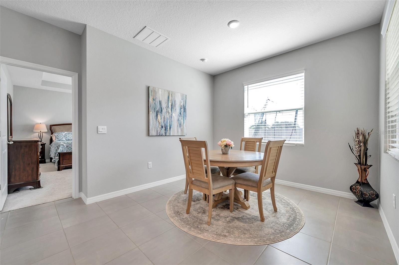 Image 26 of 37 For 12454 Shining Willow Street
