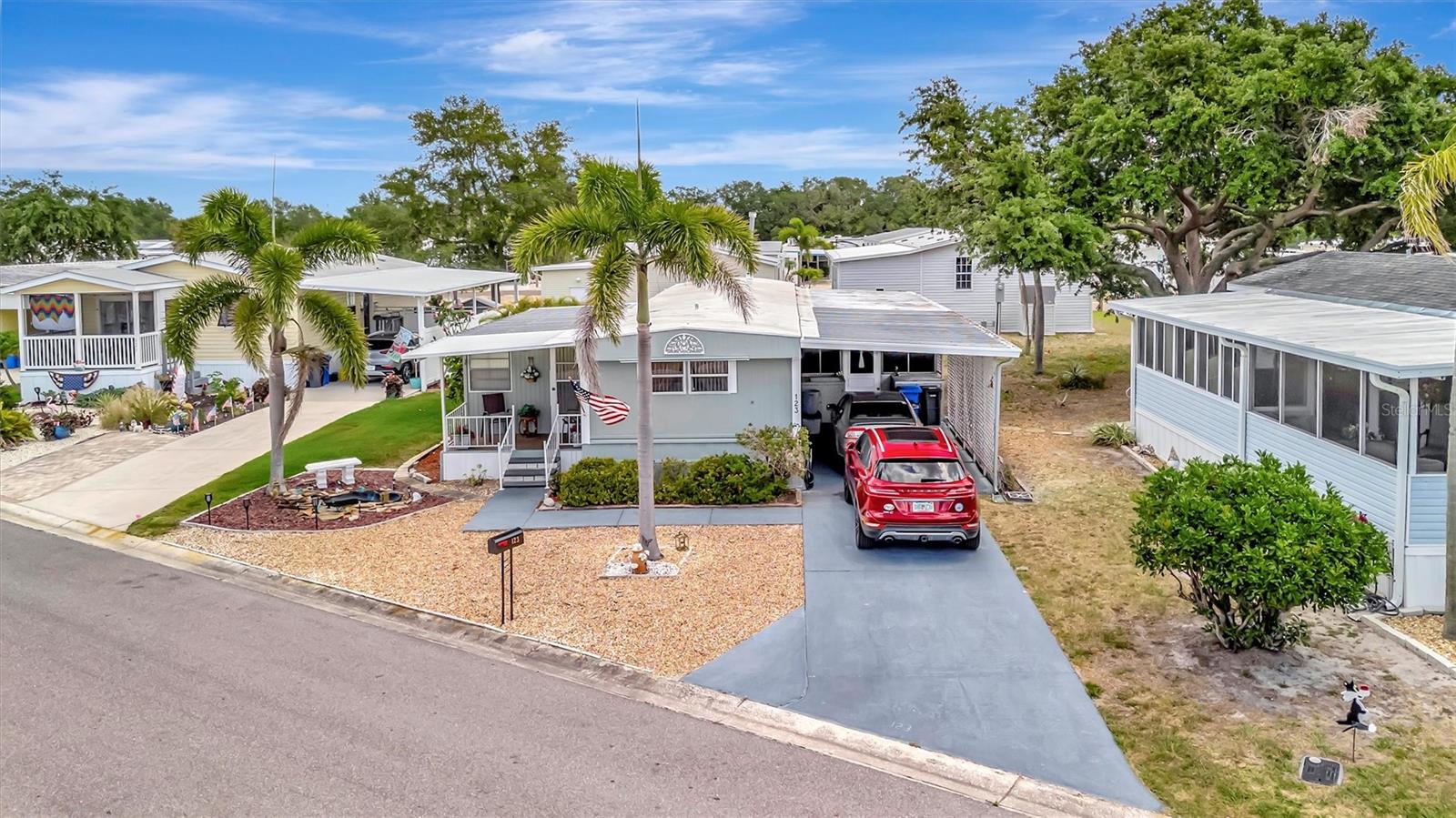Image 32 of 45 For 123 Saint Kitts Way