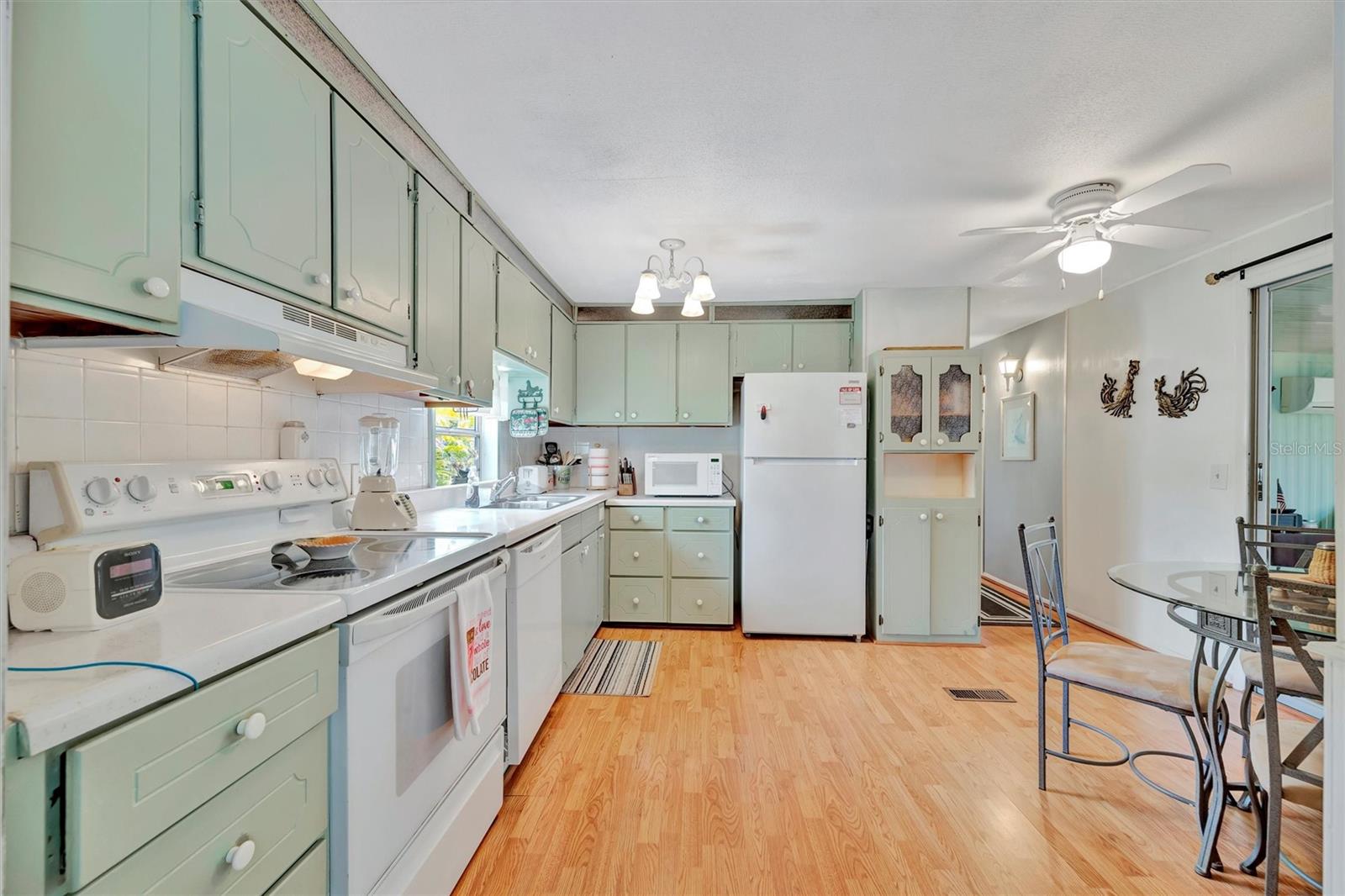 Image 8 of 45 For 123 Saint Kitts Way