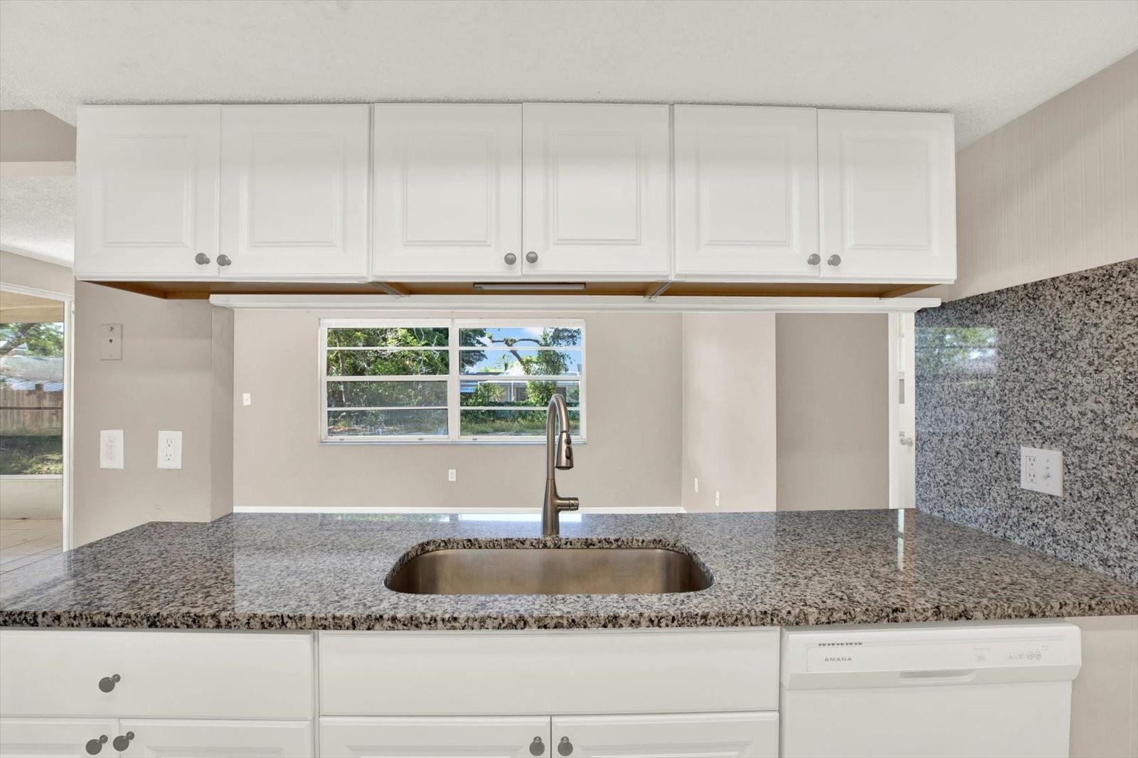 Image 11 of 29 For 6017 6th Avenue