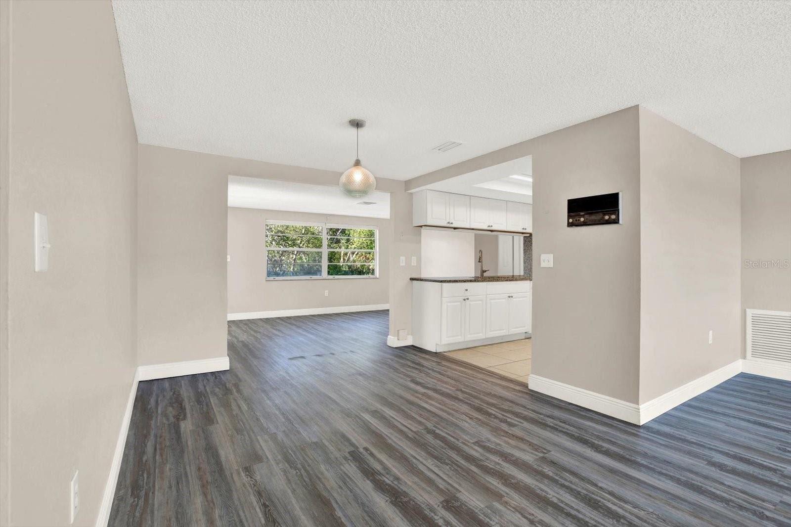 Image 13 of 29 For 6017 6th Avenue