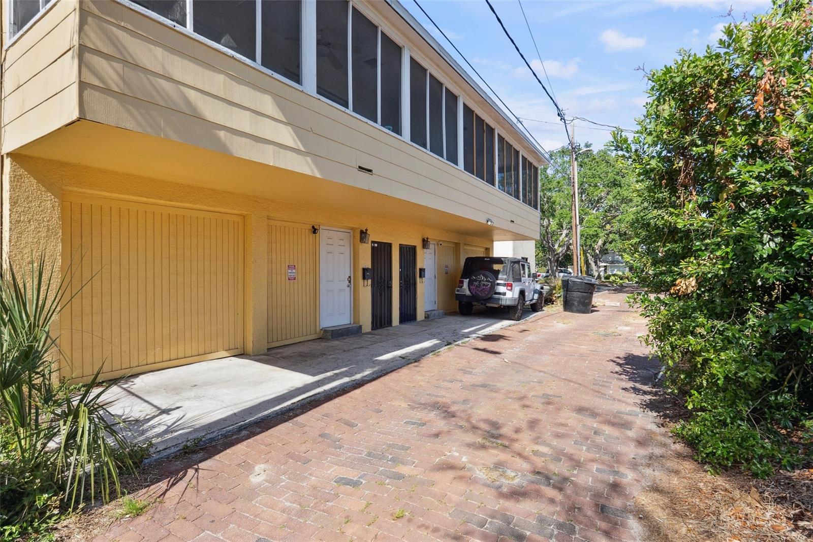 Image 37 of 55 For 920 16th Avenue N