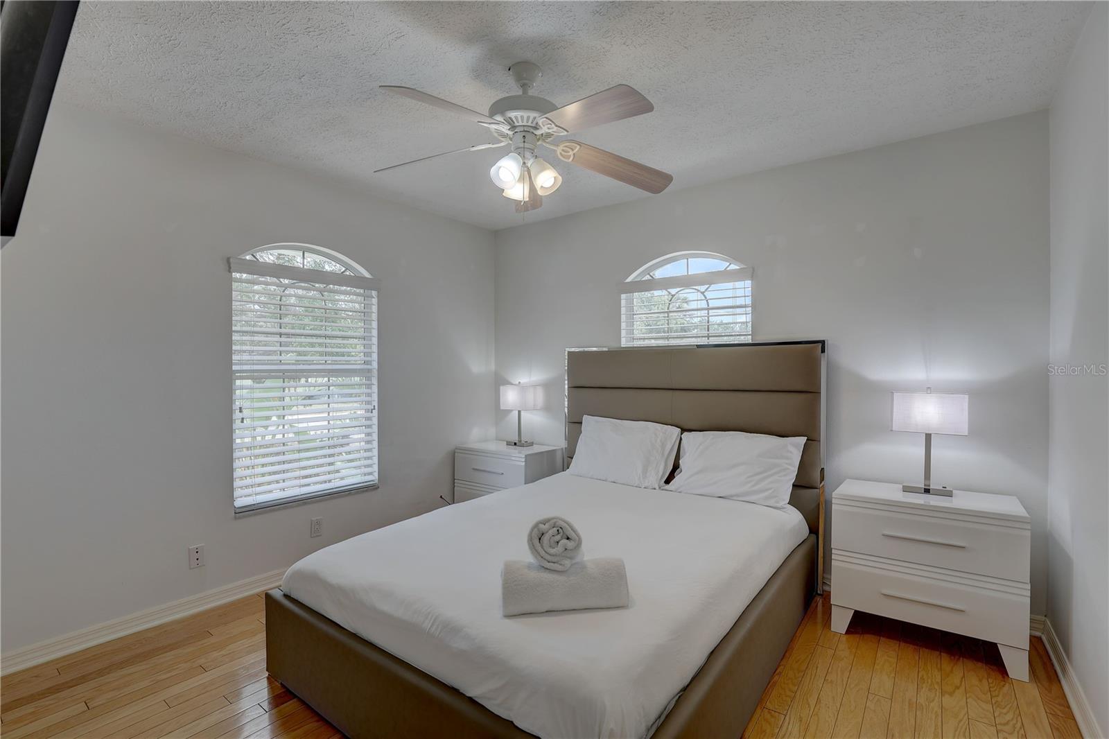 Image 20 of 67 For 9914 Alavista Drive