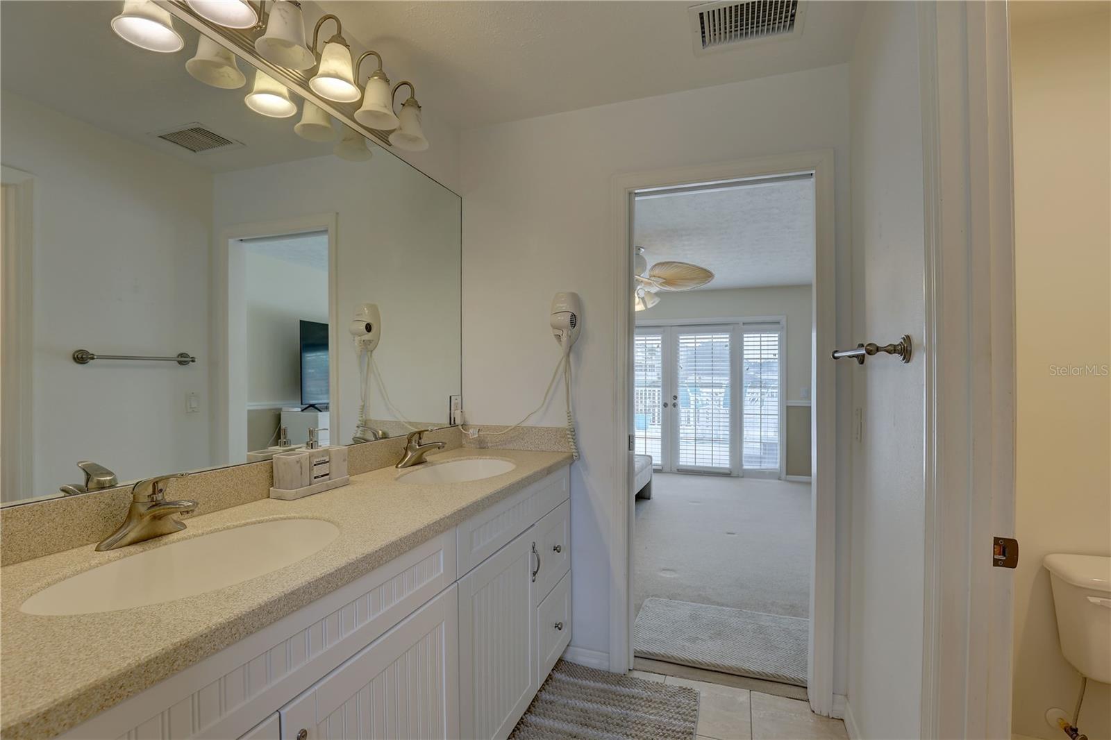 Image 32 of 67 For 9914 Alavista Drive