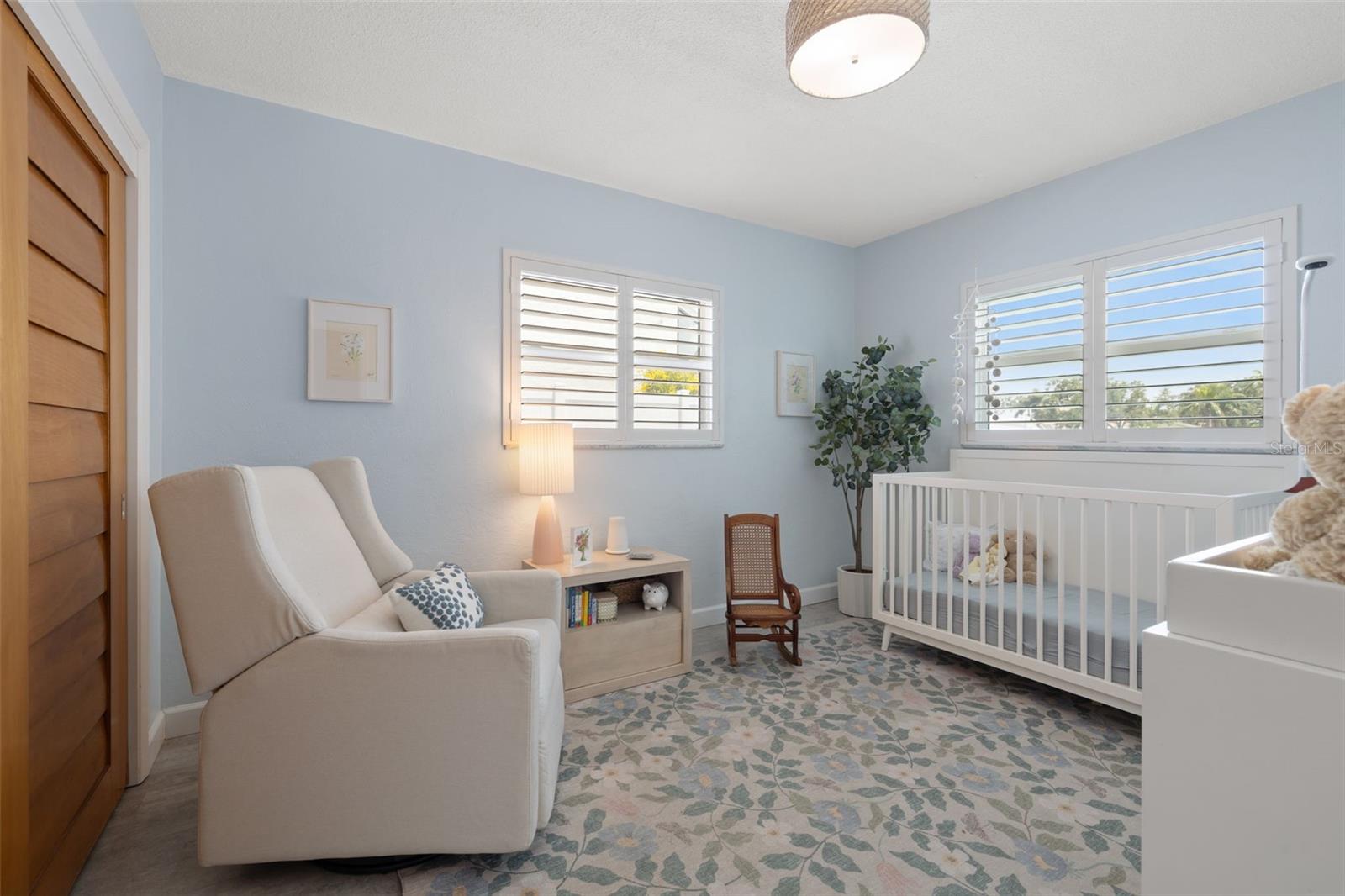 Image 34 of 75 For 1124 35th Avenue Ne