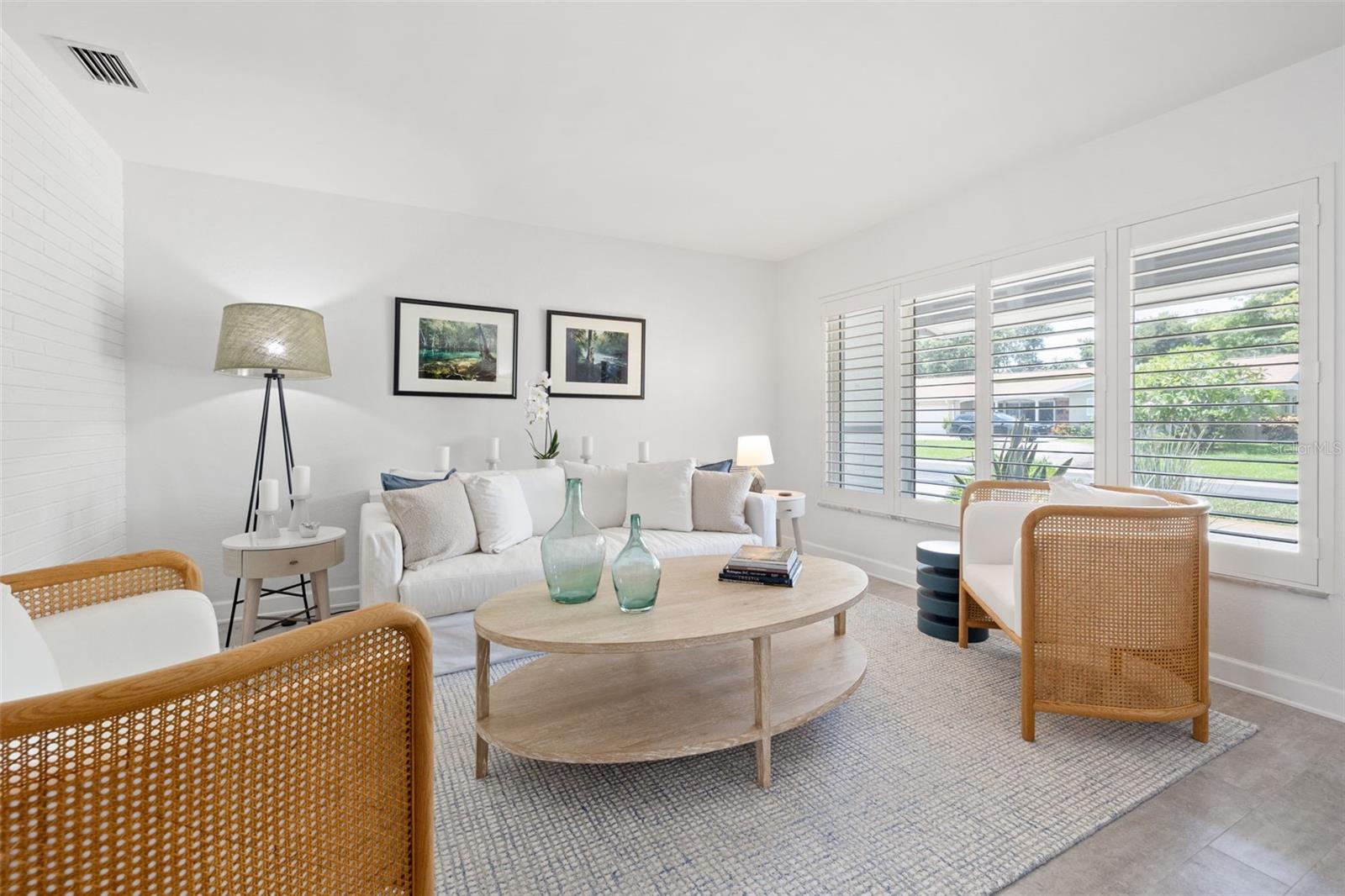 Image 9 of 75 For 1124 35th Avenue Ne
