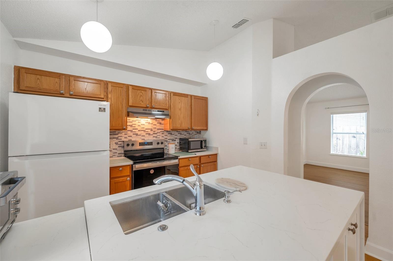 Image 15 of 55 For 2907 Mingo Drive