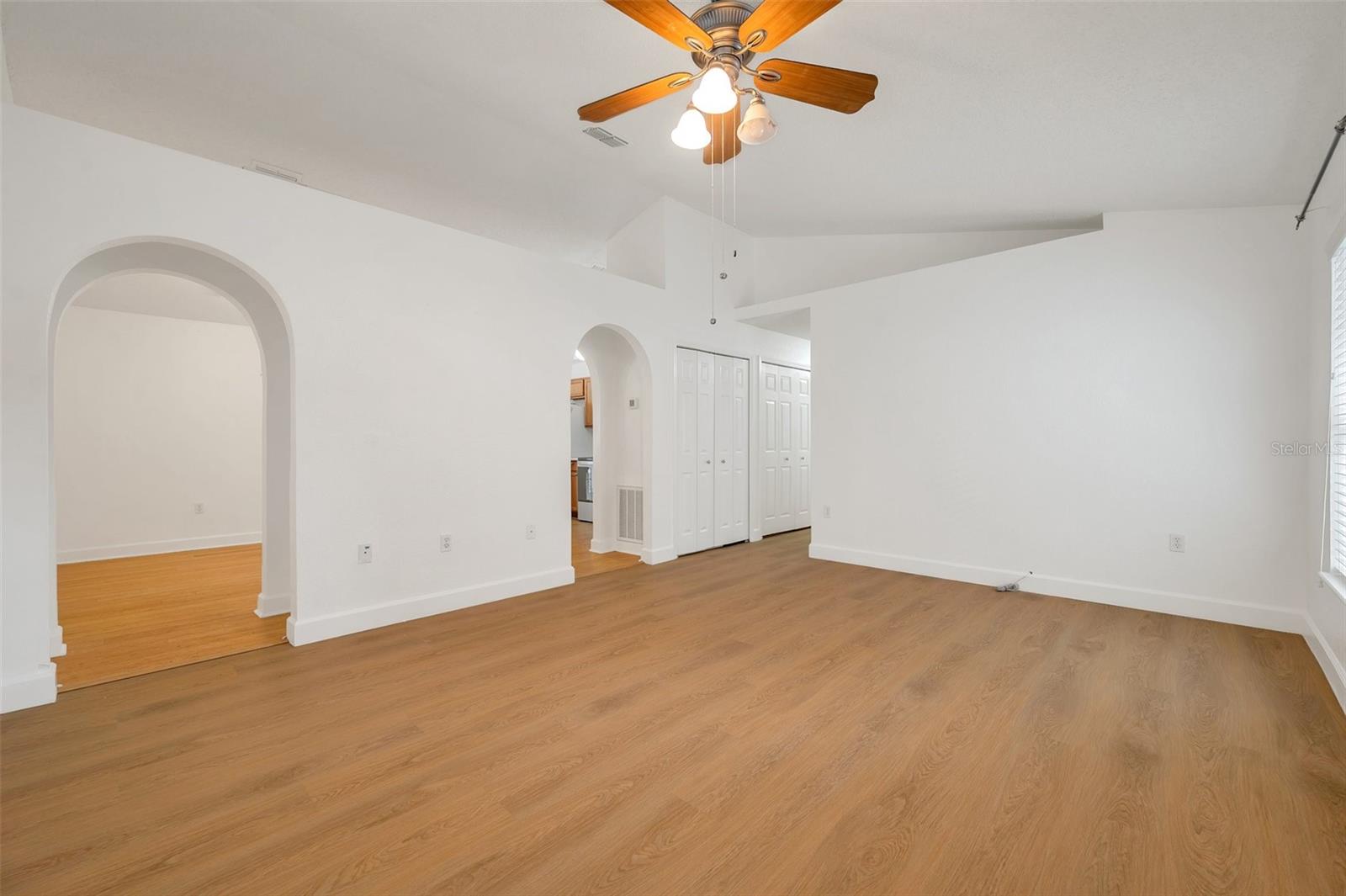 Image 6 of 55 For 2907 Mingo Drive