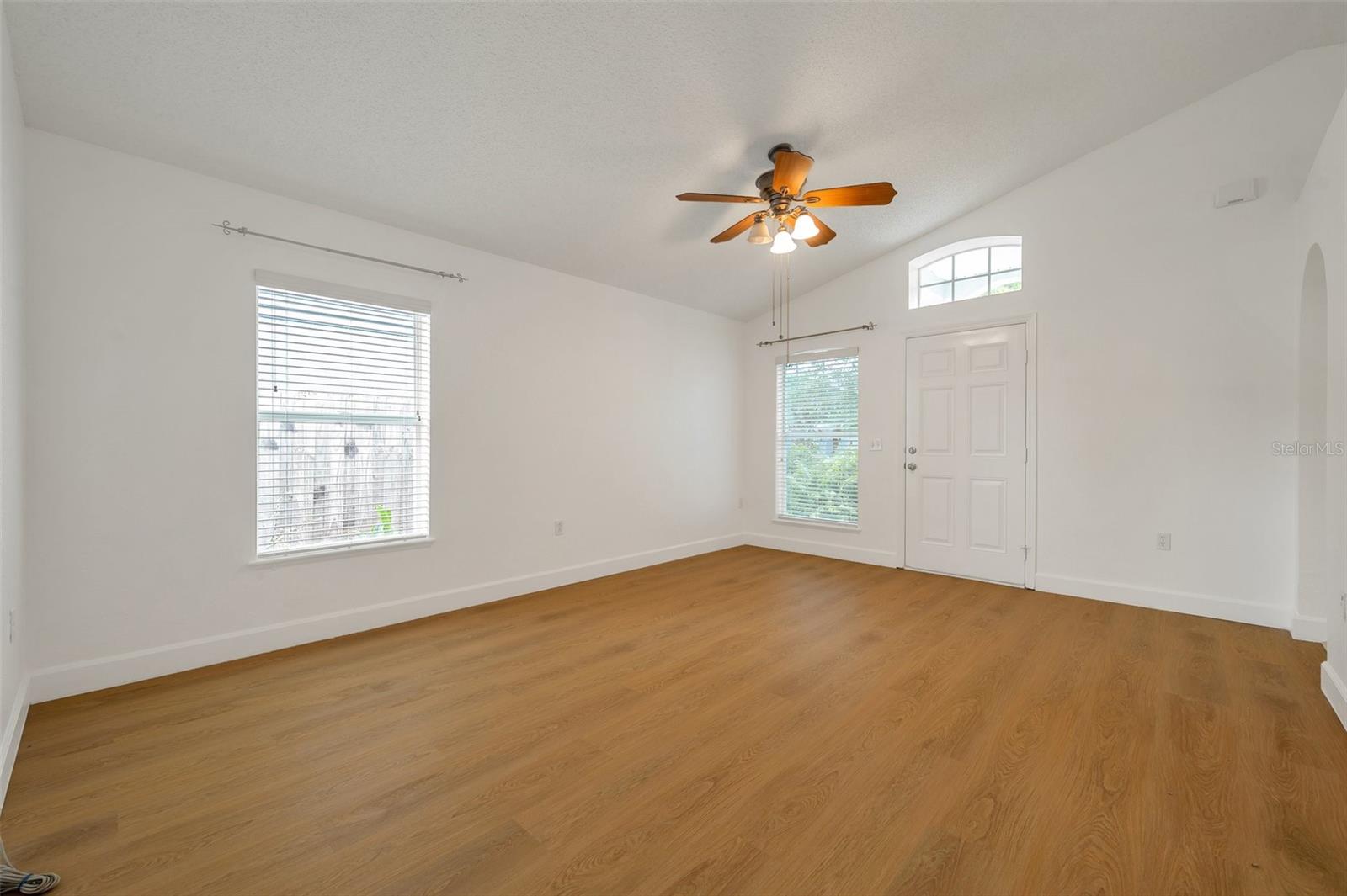 Image 8 of 55 For 2907 Mingo Drive