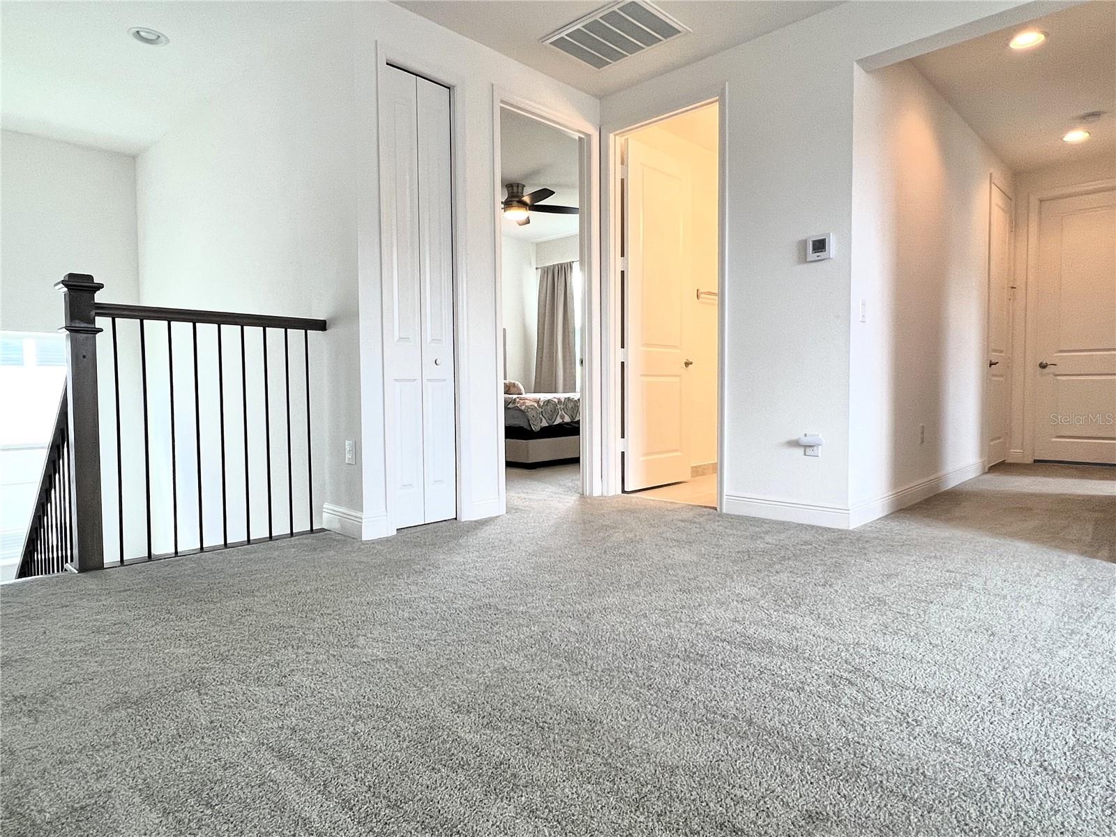 Image 15 of 21 For 31142 Lindentree Drive